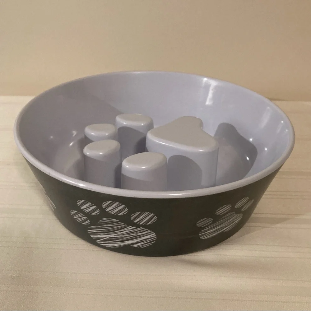Top Paw Medium Dog Dish with Raised Paw Inside